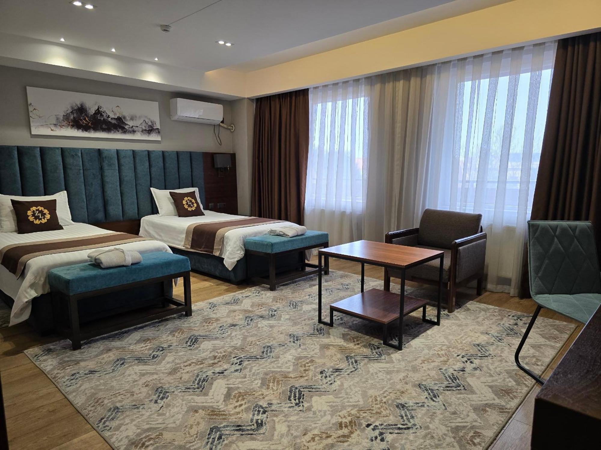 Ziyorat Luxury Hotel Fargʻona Exterior foto