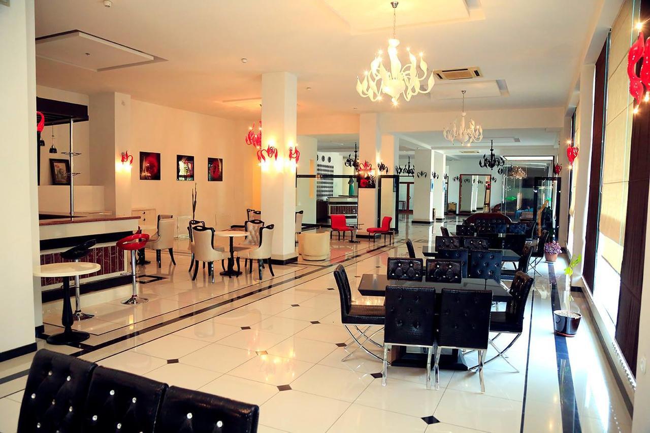 Ziyorat Luxury Hotel Fargʻona Exterior foto