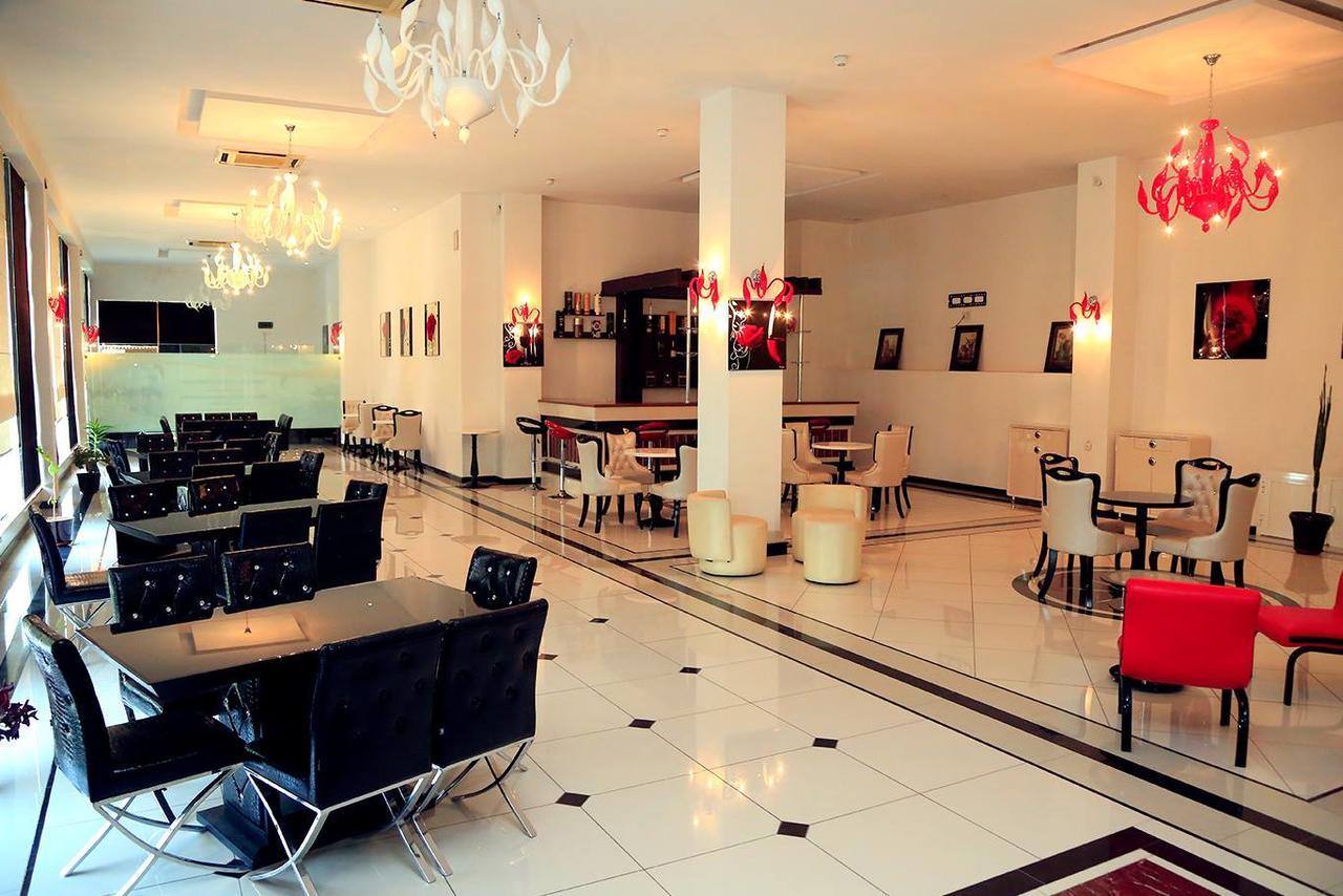Ziyorat Luxury Hotel Fargʻona Exterior foto